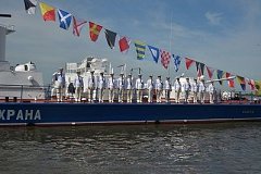 Вячеслав Шпорт поздравил моряков и судостроителей края с Днём ВМФ России
