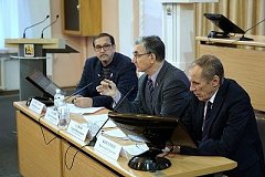 Хабаровские депутаты обратятся к полпреду президента в ДФО с просьбой не переносить статус столицы