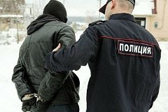 Офис экспресс займов ограбил вооруженный налетчик в Хабаровске