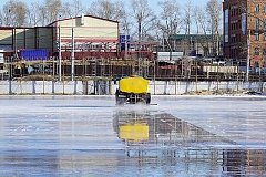 В Хабаровске начинается заливка катков