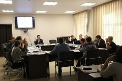 Депутаты проголосовали за снижение зарплаты главы Хабаровского района