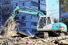 В Хабаровске двенадцать самовольно построенных объектов по решению суда пойдут под снос
