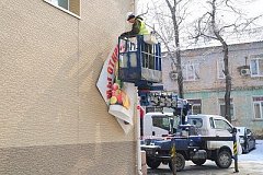 Более семисот незаконных рекламных конструкций исчезло с улиц Хабаровска