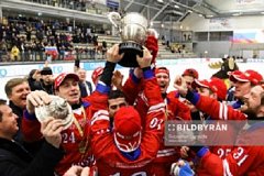 Сергей Фургал поздравил сборную России по хоккею с мячом с победой на чемпионате мира