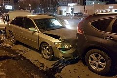 Несколько автомобилей собрал невнимательный водитель в Хабаровске (фото)