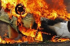 Автолюбитель сгорел в перевернувшейся машине после ДТП в Хабаровске