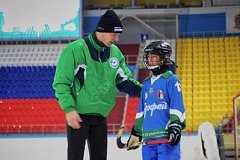 Тренер краевого центра развития хоккея с мячом возглавил юношескую сборную России