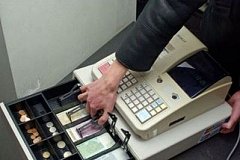 Уголовники украли из хабаровского магазина 160 тысяч рублей