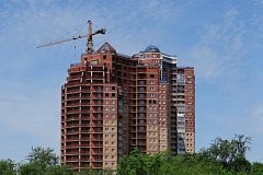 Достройкой проблемной многоэтажки на Казачьей горе занялся новый подрядчик
