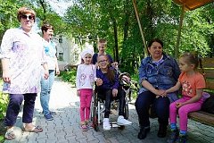 В Хабаровске установлена игровая площадка для «особенных» детей
