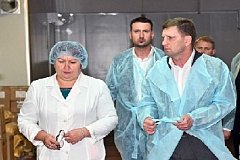 В Хабаровском крае разработают программу поддержки производства медикаментов