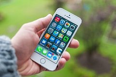Владельцам iPhone 5 рекомендуют срочно обновить ПО