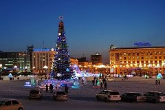20-ти метровая елка украсит площадь Ленина в Хабаровске