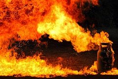 Мужчина погиб при взрыве бытового газа в частном доме поселка Приамурский