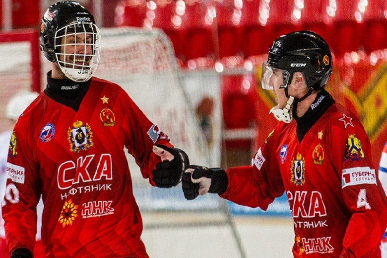 Хабаровский «СКА-Нефтяник» не примет участие в Кубке мира по хоккею с мячом фото 2