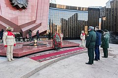 Михаил Дегтярев почтил память погибших защитников Отечества
