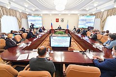 Михаил Дегтярев призвал активнее привлекать хабаровских предпринимателей к закупкам
