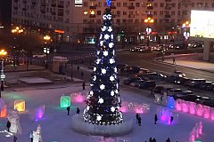 Зимний городок на главной площади Хабаровска официально открыт
