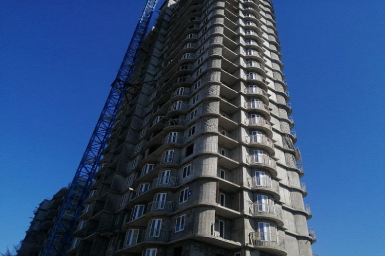Белгородский застройщик может достроить жилой комплекс «Эдельвейс» в Хабаровске фото 2