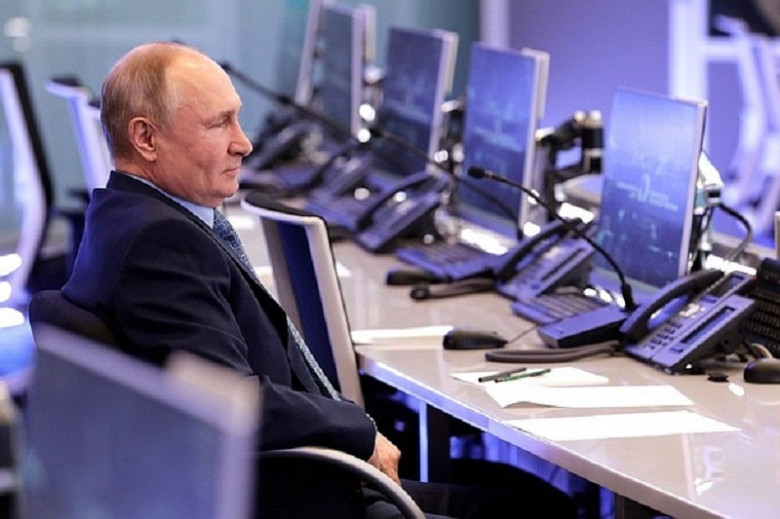 Владимир Путин – Михаилу Мишустину: «Обратная связь должна поступать из регионов» фото 2