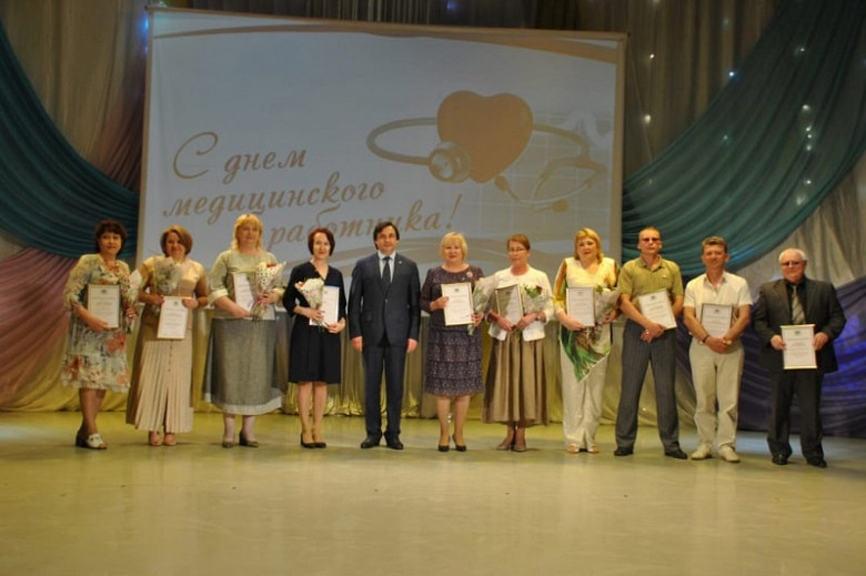 В Комсомольске-на-Амуре наградили почётных доноров России фото 2