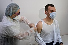 Дегтярев призвал жителей Хабаровского края взвешенно подойти к вопросу вакцинации от коронавируса