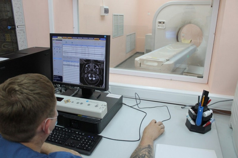 16-срезовый компьютерный томограф появился в Хабаровской городской поликлинике №3 фото 2