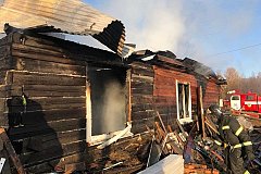 Двое пенсионеров погибли при пожаре в Хабаровском крае