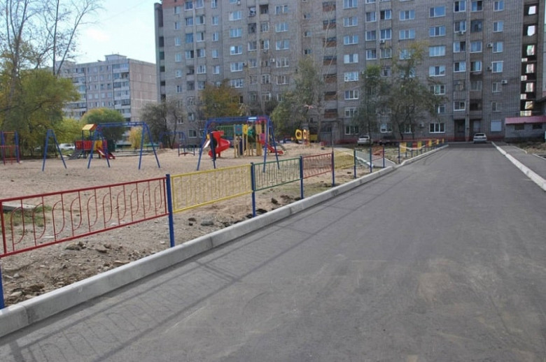 В Комсомольск-на-Амуре благоустраивается рекордное количество дворов фото 2