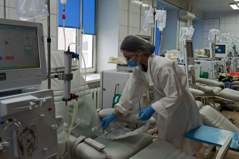 В Хабаровскую краевую больницу №1 поступили новые аппараты "искусственной почки" фото 2