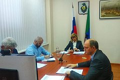 В Хабаровском крае власти и бизнес договорились строго соблюдать "антиковидные" ограничения