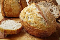 Михаил Дегтярев: в регионе появится «социальный» хлеб без торговой надбавки