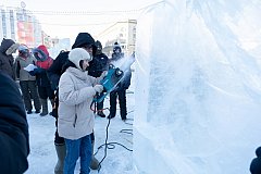 Конкурс ледовых скульптур среди молодёжи проходит в Хабаровском крае