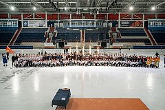 Сезон массовых катаний на коньках завершили в арене "Ерофей"