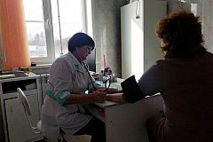 Медиков привлекли работать в десять районов Хабаровского края