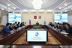 Михаил Дегтярев провел первое заседание молодежного правительства в Хабаровском крае