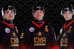 Три хоккеиста продлили контракты с хабаровским «СКА-Нефтяником»