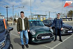 Два студента ДВГУПС создали каршеринговую компанию в Хабаровске