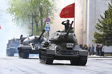 Масштабное событие на востоке страны: в Хабаровске прошел впечатляющий Парад Победы
