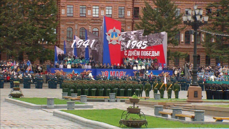 Масштабное событие на востоке страны: в Хабаровске прошел впечатляющий Парад Победы фото 4