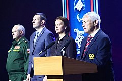 Дмитрий Демешин провёл личную встречу с ветеранами СВО из Хабаровского края