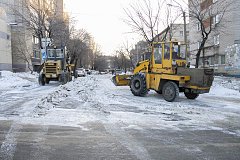 В Хабаровске не хватает коммунальной техники в преддверии зимы